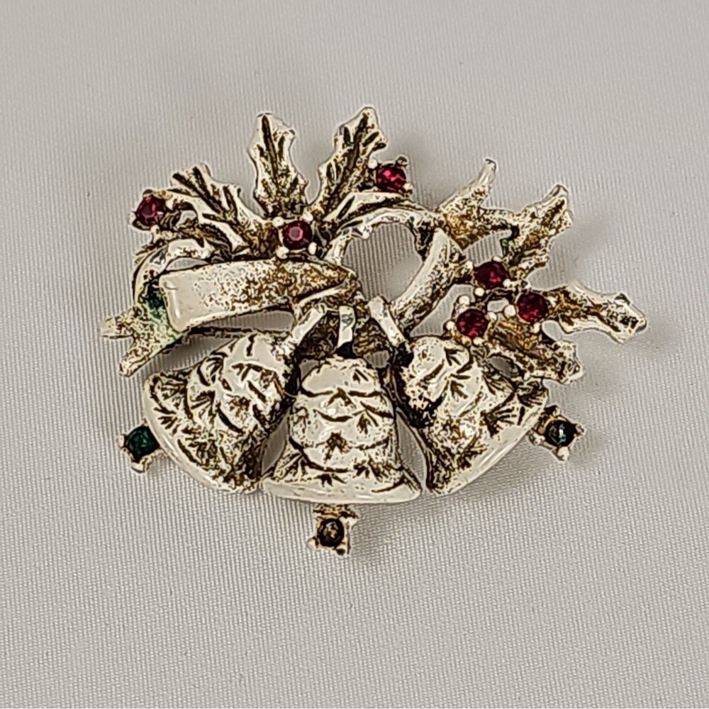 Vintage Dodds Christmas Bells Pin Brooch Gold Tone White Enamel w/ Rhinestones!!